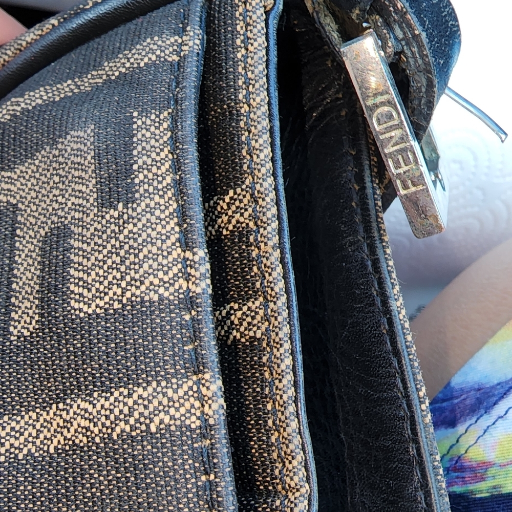 Fendi baguette purse